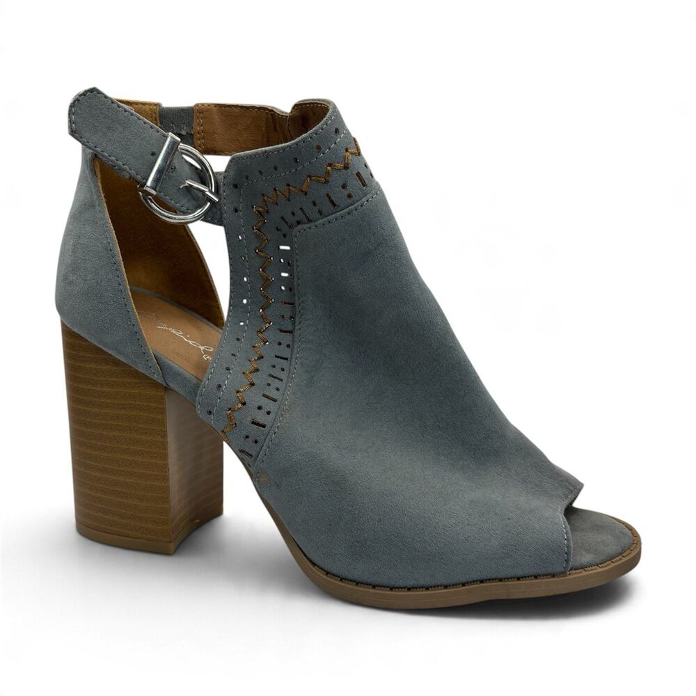 Qupid Faux-Suede Peep-Toe Block Heel Booties Women’s Size 7.5